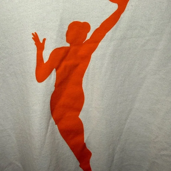 NWT Nike Dri-fit WNBA Men’s White Tee Shirt Orange Player $35 - Picture 2 of 5